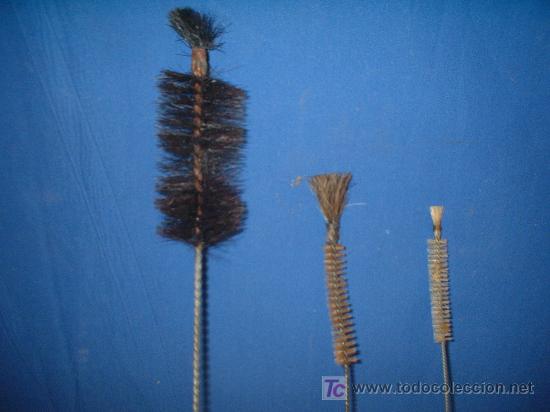 Antig&uuml;edades: cepillos antiguos de pelo duro - Foto 2