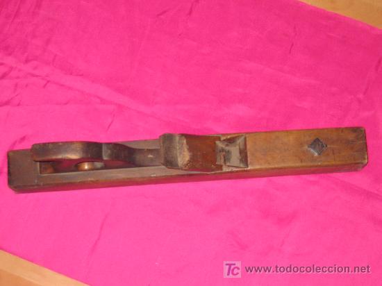 Antig&uuml;edades: CEPILLO DE CARPINTERO - Foto 1