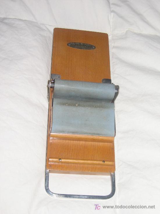 Antig&uuml;edades: MAQUINA DE LIAR CIGARRILLOS - Foto 2