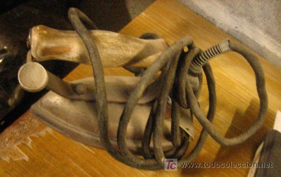 Antig&uuml;edades: Plancha el&eacute;ctrica - Foto 1