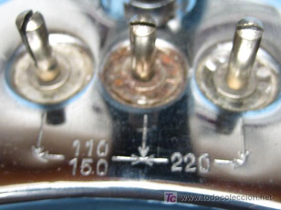 Antig&uuml;edades: Antigua plancha el&eacute;ctrica, plegable - Foto 8