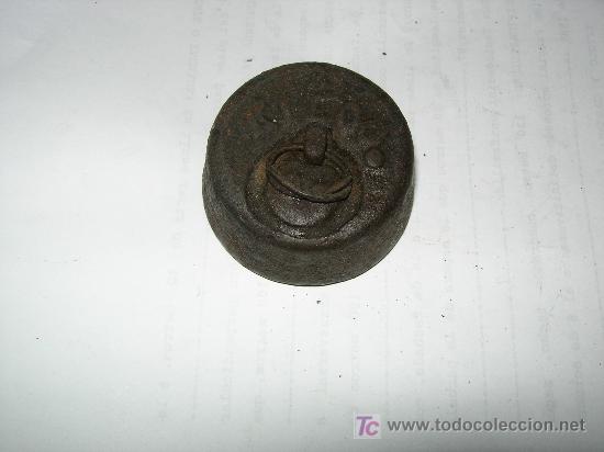 Antig&uuml;edades: PESA DE 1/2 KILOGRAMO. MUY ANTIGUA - Foto 1