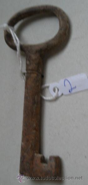 Antig&uuml;edades: Llave de 7,5 cms - Foto 1