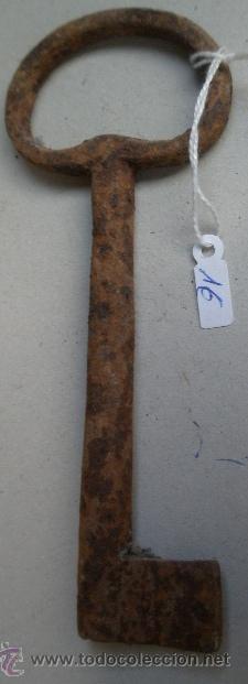 Antig&uuml;edades: Llave de 13 cms - Foto 1