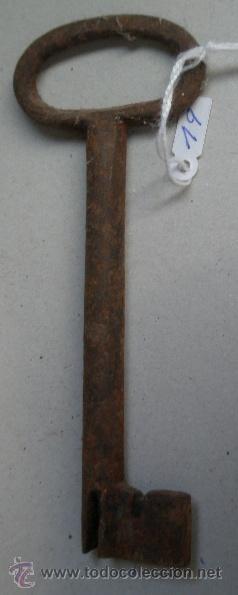 Antig&uuml;edades: Llave de 12 cms - Foto 1