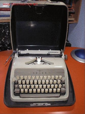 Antig&uuml;edades: M&aacute;quina de escribir. ADLER Junior 2 - Foto 2