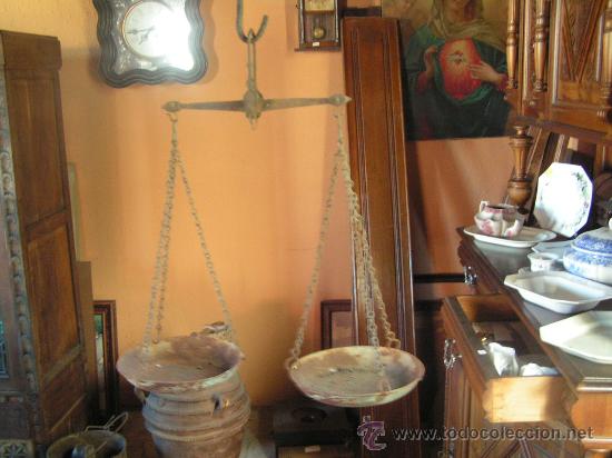 Antig&uuml;edades: Balanza de Hierro - Foto 1