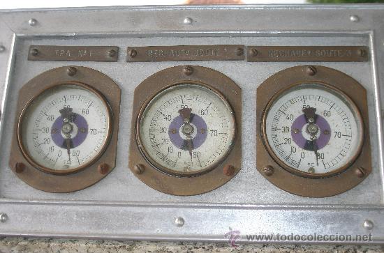 Antig&uuml;edades: CUADRO MANOMETROS DE PRESION LATON SOBRE PLACA ALUMINIO. - Foto 2