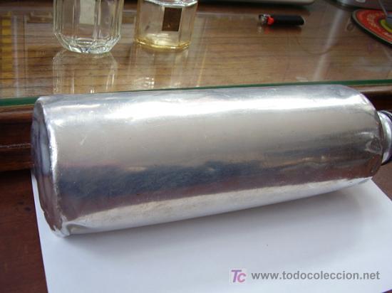 Antig&uuml;edades: Termo met&aacute;lico - Foto 3