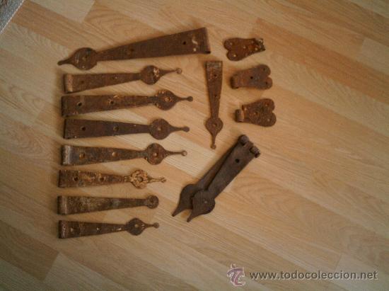 Antig&uuml;edades: BISAGRAS DE FORJA ANTIGUAS - Foto 2