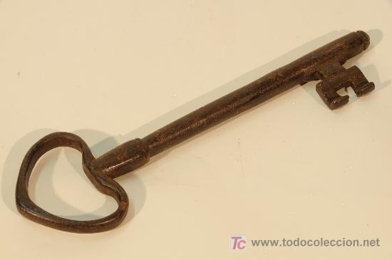Antig&uuml;edades: Llave en hierro forjado. Siglo XVIII - Foto 1