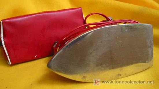 Antig&uuml;edades: PLANCHA DE VIAJE ELECQUIMA, con su funda - Foto 2