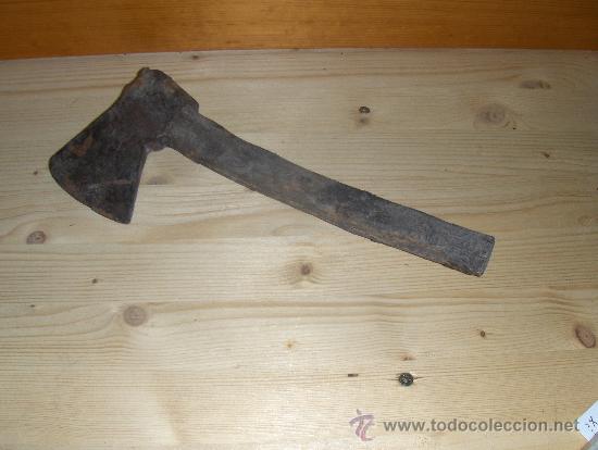 Antig&uuml;edades: ANTIGUO HACHA. - Foto 1