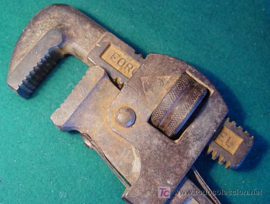 Antig&uuml;edades: LLAVE INGLESA ANTIGUA GRIFA. - Foto 4