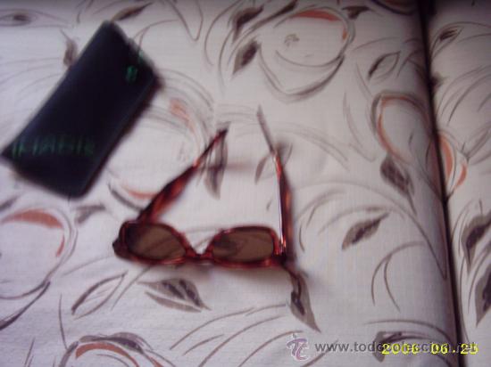 Antig&uuml;edades: Antiguas gafas de pasta para ni&ntilde;a con funda - Foto 1