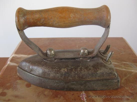 Antig&uuml;edades: PLANCHA ELECTRICA SIN MARCA - Foto 2