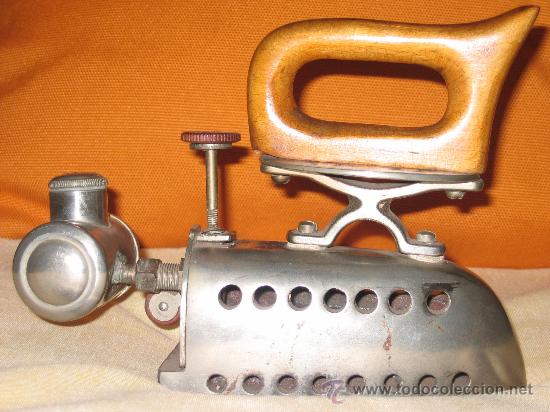 Antig&uuml;edades: PLANCHA DE ALCOHOL - Foto 4