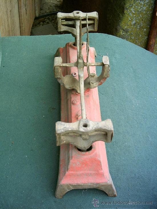 Antig&uuml;edades: PESO DE 5 KILOS - Foto 2