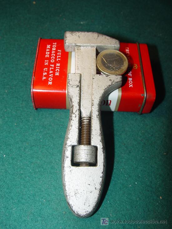 Antig&uuml;edades: LLAVE PARA AUTOMOVILES TIPO KING DICK - Foto 5