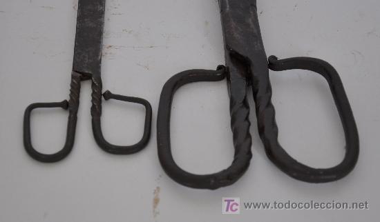 Antig&uuml;edades: Tenazas de chimenea. - Foto 3