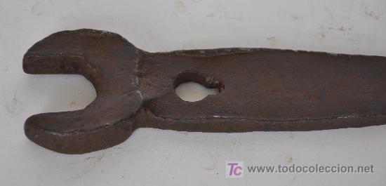 Antig&uuml;edades: Llaves antiguas de forja. - Foto 4