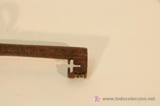Antig&uuml;edades: Llave en hierro forjado. - Foto 2