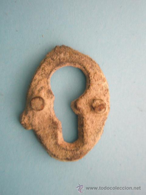 Antig&uuml;edades: BOCALLAVES DE LLAVE  BRONCE LATON - Foto 1