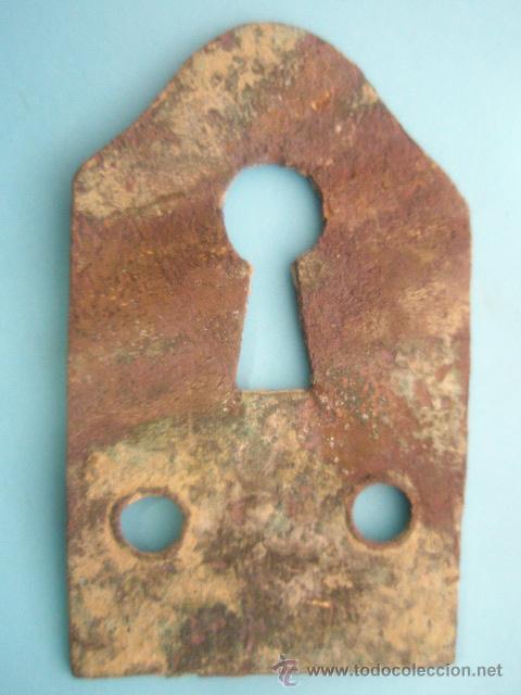 Antig&uuml;edades: BOCALLAVES DE LLAVE  BRONCE LATON - Foto 1