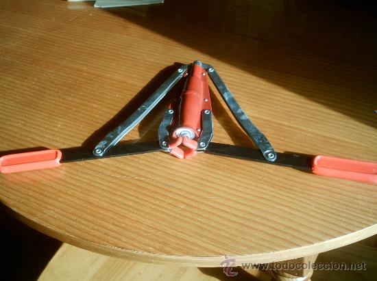Antig&uuml;edades: ENCORCHADOR PARA BOTELLAS - Foto 2