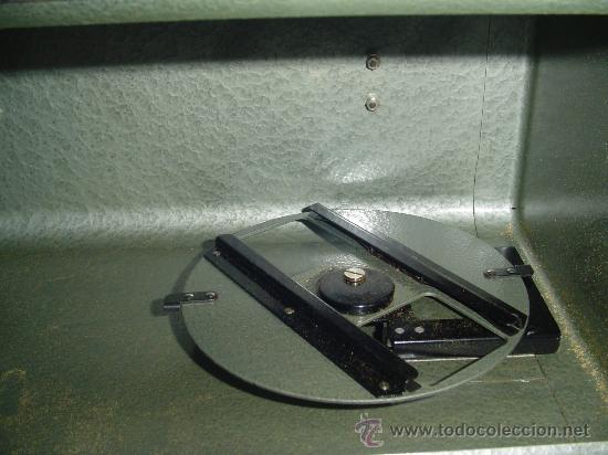 Antig&uuml;edades: PROYECTOR DIAPOSITIVAS ESCOLAR. A&Ntilde;OS 70. - Foto 5