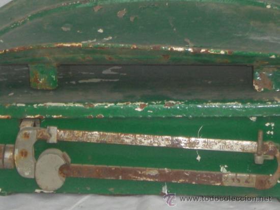 Antig&uuml;edades: BALANZA DE FARMACIA PARA BEB&Eacute;S. - Foto 2