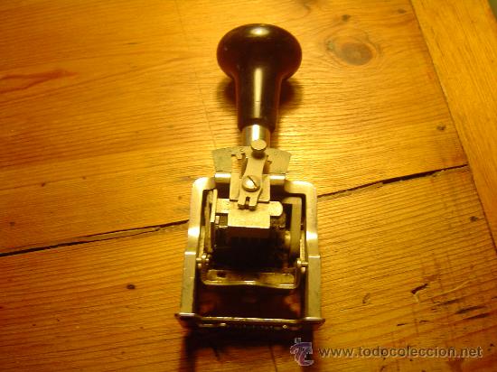 Antig&uuml;edades: Antiguo marcador numerador- - Foto 1