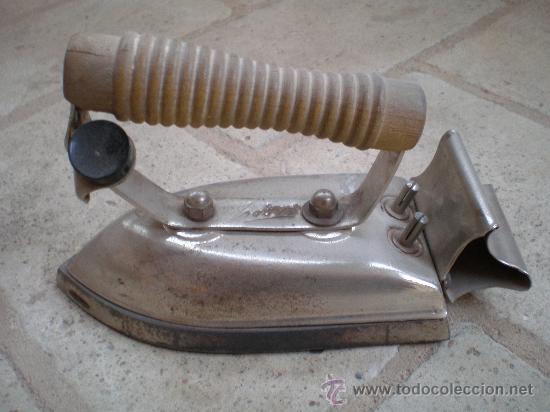 Antig&uuml;edades: PLANCHA ANTIGUA - Foto 1