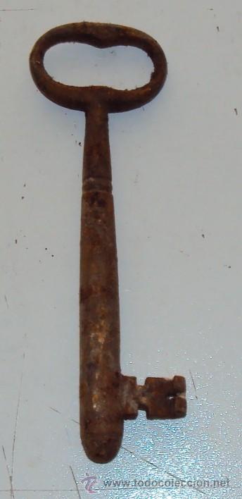 Antig&uuml;edades: LLAVE ANTIGUA DE HIERRO largo 110 mm. - Foto 1