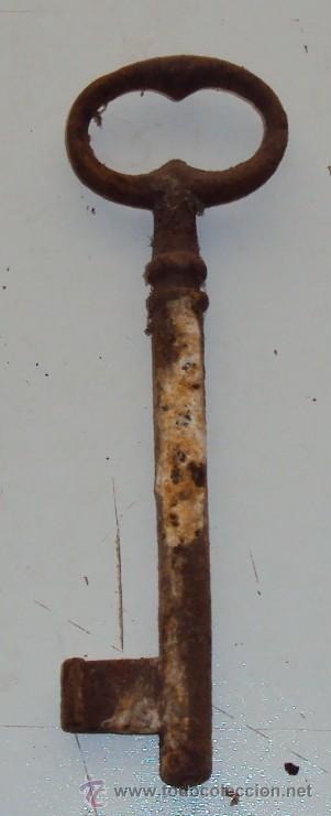 Antig&uuml;edades: LLAVE ANTIGUA DE HIERRO largo 120 mm. - Foto 1