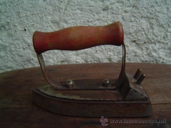 Antig&uuml;edades: ANTIGUA PLANCHA - Foto 1