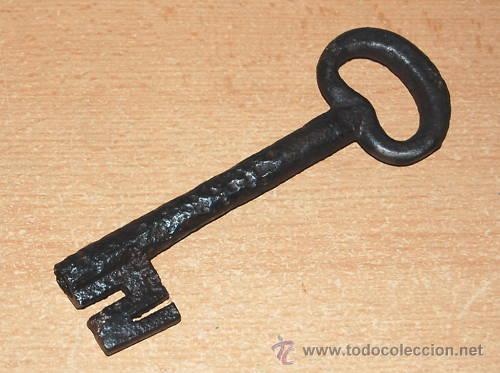 Antig&uuml;edades: LLAVE DE HIERRO DEL SIGLO XVII - Foto 1