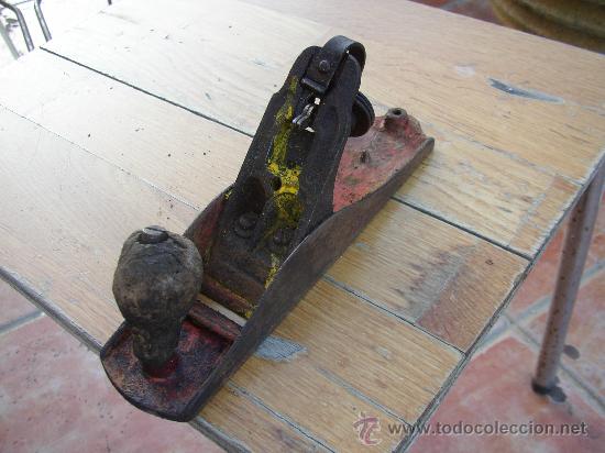 Antig&uuml;edades: Antiguo cepillo de carpintero 23 cms (le falta la cuchilla) - Foto 2