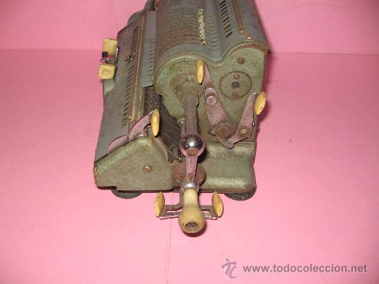 Antig&uuml;edades: MAQUINA DE CALCULAR - Foto 5