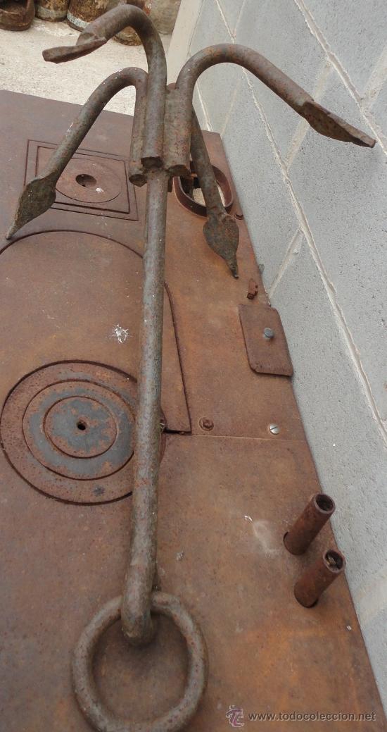 Antig&uuml;edades: Ancla de 4 brazos, 85 cm aprox. - Foto 1