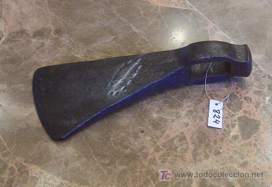 Antig&uuml;edades: ANTIGUA HACHA DE HIERRO DE FORJA - Foto 1
