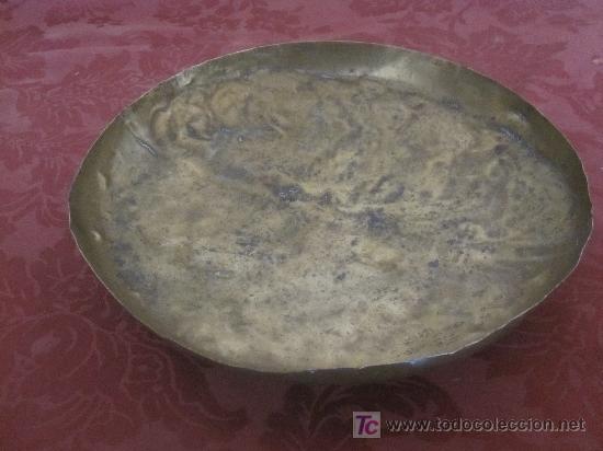 Antig&uuml;edades: bonito plato de balanza antiguo - Foto 1