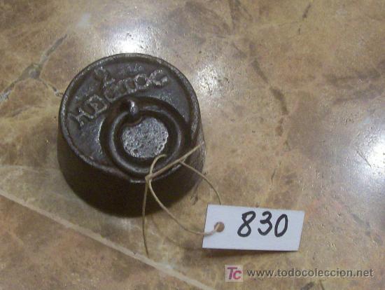 Antig&uuml;edades: ANTIGUA PESA DE HIERRO - Foto 1