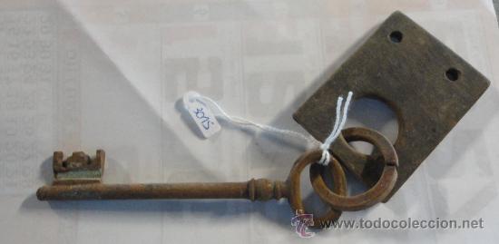 Antig&uuml;edades: Llave de 11 cm aproximadamente - Foto 1