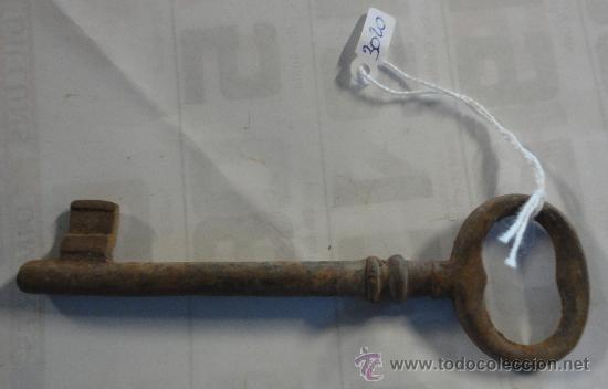 Antig&uuml;edades: Llave de 115 cm aproximadamente - Foto 1