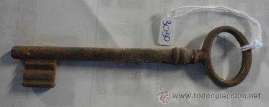 Antig&uuml;edades: Llave de 115 cm aproximadamente - Foto 1