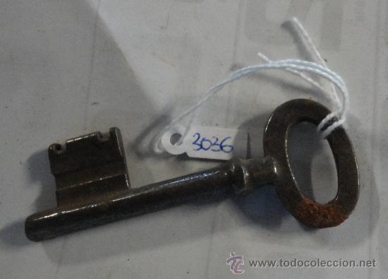 Antig&uuml;edades: Llave de 7 cm aproximadamente - Foto 1
