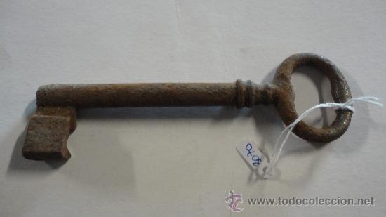 Antig&uuml;edades: Llave de 14 cm aproximadamente - Foto 1