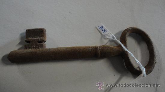 Antig&uuml;edades: Llave de 13 cm aproximadamente - Foto 1