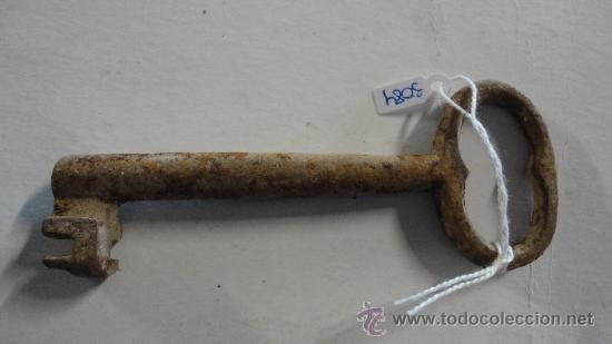 Antig&uuml;edades: Llave de 115 cm aproximadamente, hueca - Foto 1